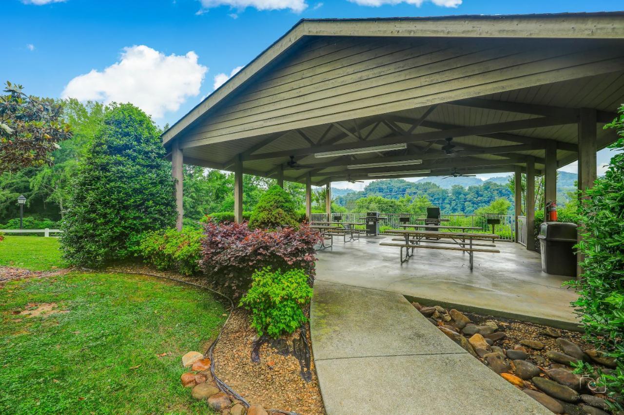 Apartmán Kickin Back Whispering Pines 343 Pigeon Forge Exteriér fotografie